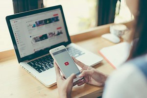 Ambient Mode auf YouTube deaktivieren: So geht's