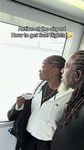 How to get free flights #funny #comedy #travel #couple #fyp