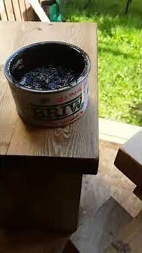 Waxing wood using Briwax