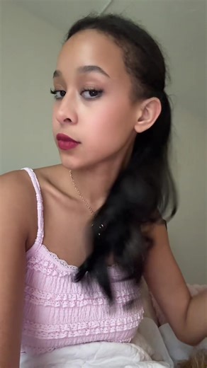 Transform your Look with Drawstring Ponytails