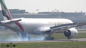 First Emirates Airbus A350-900 (A6-EXA) performed a rejected takeoff (RTO) test at Toulouse Airport. 🎥 ©Cliper31 https://x.com/cliper31?t=ywH5eXYAp9BdwaUE6Snd4g&s=09 | FlightMode