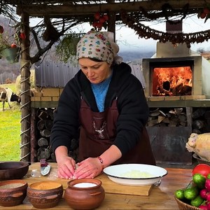 5.7K views · 574 reactions | A Crispy Recipe For Stuffed Turkey Baked In The Oven! A Hot Lunch On A Cold Day! | Homey Yumey | Facebook