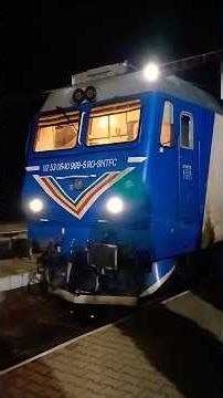 Locomotivă CFR Călători #locomotiva #gm #cfrcalatori #diesel #locomotive #sighet #shorts #ldegm #cfr
