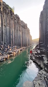 Ends of the Earth in Iceland. via: @tylerwayneglass | Boss Hunting