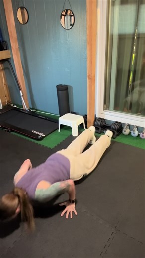 Project 300 Challenge Post Christmas was 💯 burpees and well I had to step up and get it done! 💪 Now the last time I did a burpee I couldn’t tell you but I foresee many in my future. I was gassed 💨 but didn’t give up! Chest to floor every time even if I was crawling at the end I still jumped 😝 🔥#pod16 #project300 #spartan #transformation #burpeechallenge