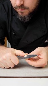 We’d love to share some tips to elevate your cooking game 🥩🔪 Did you know about any of these? Check out the link below to learn more about your knives📲 . 4 simples tips para elevar el corte de hierbas y carne como nunca antes 🥩🔪 ¿Los conocías? Tus cuchillos: bit.ly/ARCOS-OnlineStore | Arcos