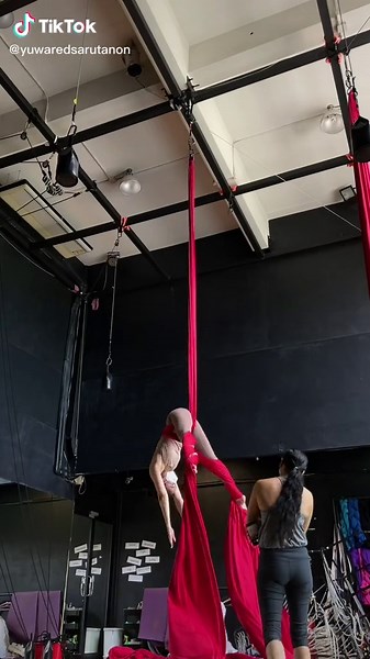 Aerial Silk Acrobatics Performance in Stunning Studio