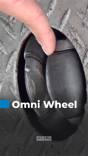 How many directions can this Omni Wheel turn? Fuji Japan's design makes it easy to transport heavy loads in whatever direction it's needed. 🎥 : Fuji Japan / YT | Interesting Engineering
