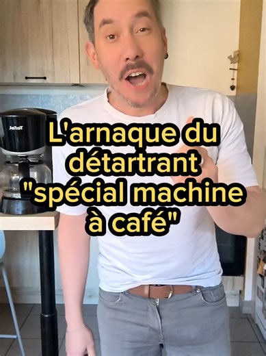 💥 L’arnaque des détartrants pour machines à café On nous vend des détartrants hors de prix… Mais quand on regarde le prix au litre, c’est souvent juste 🤯 Scientifiquement parlant : Le calcaire qui entartre ta machine, c’est du carbonate de calcium. Et pour le dissoudre, on utilise un acide. 👉 Surprise : dans la majorité des détartrants du commerce, l’ingrédient principal, c’est… l’acide citrique. Celui que tu peux déjà utiliser pour le ménage naturel à la maison. Parfois, ils ajoutent un peu 