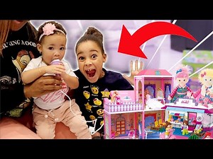 Baby Sister Tests New Toys | FamousTubeKIDS