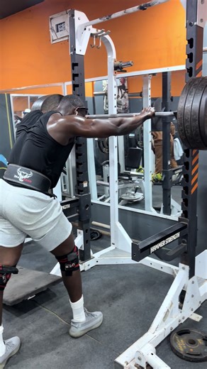 Powerlifting and Bodybuilding at Times Square