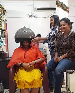 ISO Certified nail extension, makeup artist , beautician courses, and Hair course Place- Dumdum BASIC -Advance -1000/- monthly installment. 9930010861 contact for details Sjh professionals beauty studio and academy | SJH Professionals | Facebook