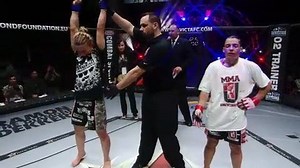 Former world champion. Oldest fighter in the competition. Ready to reclaim the throne. Can Barb "The Little Warrior" Honchak bring home the gold strap? #TUF26 airs tonight at 10pm ET on FS1! | UFC on FOX