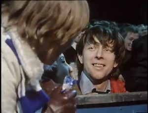 105K views · 901 reactions | #OnThisDay 1974: John Noakes popped over the road from the Blue Peter offices, to let QPR know that they'd left their lights on. Almost inevitably, he ended up having to scale an 80ft ladder to change a bulb. | BBC Archive | Facebook