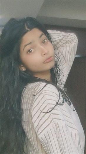 Saniya Khan on Instagram: "Acting kaisa laga 😂🫶😘 #insta post#viral video#new rules"