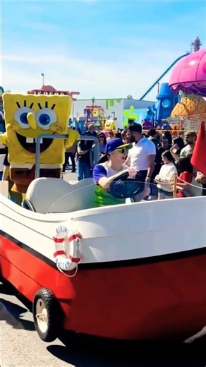 SpongeBob SquarePants Parade 🏝 #youtubeshorts #trending #spongebob