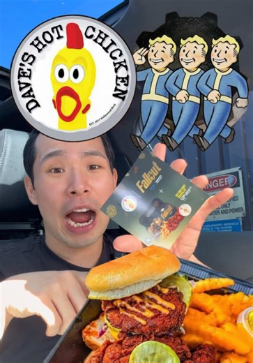 New Fallout Meal at Dave’s Hot Chicken #fastfood #mukbang #food #foodreview #chicken