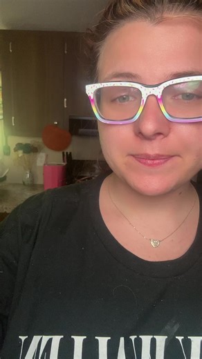 Finally… a toothpaste that whitens AND protects your mouth with probiotics 🦷#sp6toothpaste #P#ProbioticToothpasteO#OralCareW#WhiteTeethS#SelfCareRoutine