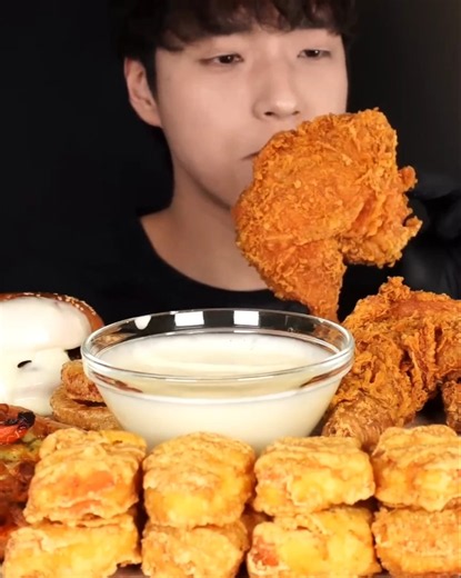 LOADED CHEESE PIZZA FEAST 🍕🧀| Mac & Cheese, Fried Chicken, Burger, Nuggets, Fries & Onion Rings ASMR