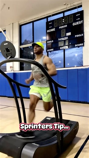 Sprinter hack! Curved treadmill #trainertips #tuesdaytips #fitnessmotivation #fitnessover40 #fitness