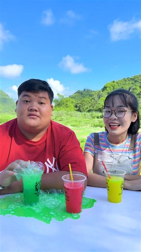 1.9M views · 6.3K reactions | Epic Colorful Soap Bubble Moments 﫧 | Fun Fun TV | Facebook