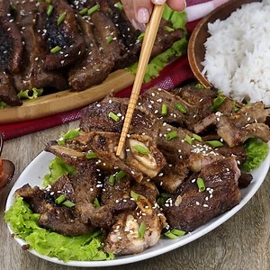 467K views · 251 reactions | Moist and flavorful Korean BBQ Kalbi are so easy to make and grill up in no time. They’re so addicting, it will be hard to eat just one! | Kawaling Pinoy Recipe Blog | Facebook