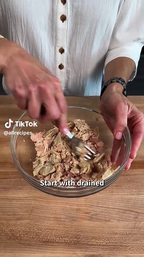 Delicious Open Faced Tuna Melt Boat Recipe