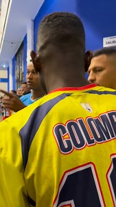 🇨🇴🇨🇴🇨🇴 Colombia 0 🇻🇪🇻🇪🇻🇪 Venezuela 0 , @deironriascos recibe indicaciones del profesor @juandavidacevedo #final #notipinipresente | Noti Pini