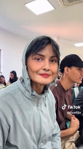 Classroom Humor: When the Topper is Absent