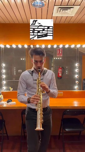 The other day I recorded a few moments while getting ready in the dressing room of the Teatre Comunal d’Andorra, right before going on stage with my Duo Métis. Here’s a little excerpt of Bordel 1900 by Astor Piazzolla. Thank you so much to everyone who joined us that night, it was a special evening for us ❤️ | Luis González Garrido - Saxophonist