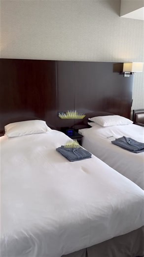 #名古屋ホテル 名古屋駅チカ＆大浴場付き✨観光やライブ遠征に便利なホテル 📍ザ ロイヤルパーク キャンバス名古屋 名古屋駅地下街U10出口から徒歩約1分と楽々アクセス🚃 新幹線で名古屋駅についたら、荷物を預けて遊びに出発です💫 滞在中自由にいただけるコーヒーマシンのサービスも嬉しい♪ 1番の推しポイントは大浴場♨️ たくさん観光したあとは足を延ばしてリラックス😌 朝食は選べるメインディッシュと和洋ビュッフェ🍳 オーダーを受けてから作るという 出来立てのオープンサンドが人気🥪 名古屋の台所「柳橋中央市場」で仕入れた野菜のサラダバーもおすすめですっ🥗 保存して次の旅行の参考にしてね🫶🏻 🚅ーーーーーーーーーーーーーーー 『JR東海ツアーズ』 公式アカウント🧳 旅行会社のスタッフが厳選した おすすめホテルやスポットを発信💨 新幹線で行くお得な旅行は プロフィールをチェックしてね👀✨ ーーーーーーーーーーーーーーー🚅 #コスパホテル #おすすめホテル