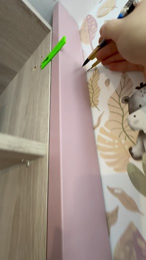 98K views · 669 reactions | Scribing and fitting fillers on our fitted wardrobes…. #fittedfurniture #how #howto #joinery #carpentry #scribe #filler #cabinet #cabinetmaker #uscribe #diy #wardrobe #lymm #cheshire #bespoke | Lymm Fitted Furniture | Facebook