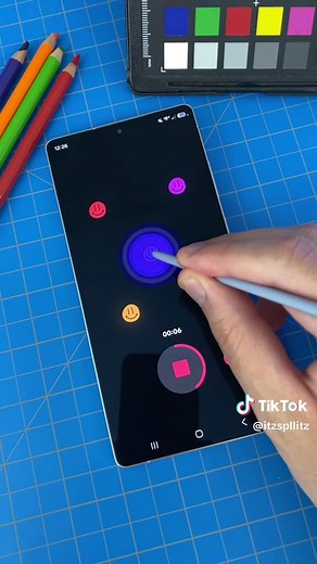 Smiley Face Filter: How to Use the Smiley Face Finger Draw Filter