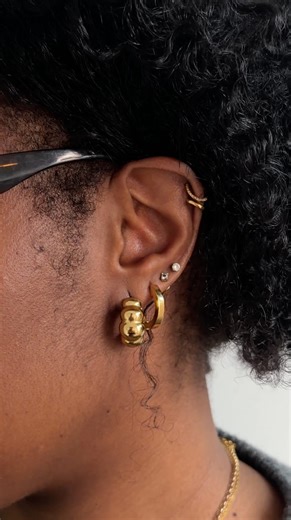 Lovisa Jewellery on Instagram: "Because there's no such thing as too many piercings👂🤭Our piercing stations are available in selected stores and we offer lobe, helix and nose piercings! Use our store locator in our bio, to find your nearest Lovisa💗"