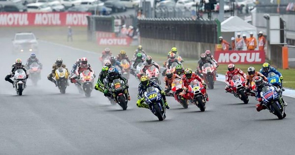 2015 Japanese Grand Prix: MotoGP™ Full Race