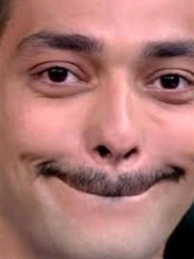 Vtuber Self Introduction and Roblox Evade Tips