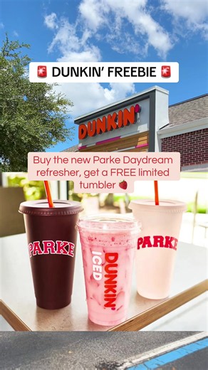 🚨 RUN TO DUNKIN’ TOMORROW! 🏃‍♀️🥤 Dunkin’ just teamed up with Parke, and on July 17th you can score a FREE limited-edition Parke tumbler when you purchase the new Parke Daydream Refresher! 🍓✨ This is available at participating locations only, with a limit of one per transaction, and freebies like this tend to disappear FAST — so you might want to make this your first stop tomorrow morning 👀 Who else is setting an alarm for this one?! 🙋‍♀️ #dunkin #dunkindeals #freebie #freestuff #parke