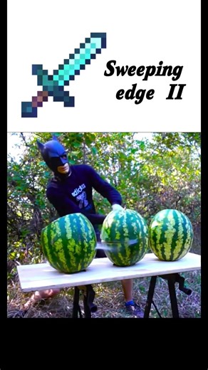 Didn’t know Batman played minecraft #subscribe #minecraft #1ksubscribers #funny #fullnerd