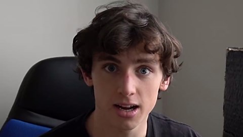 The Pixar Intro on a Budget: DIY Animation Hack