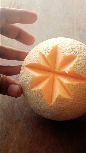 How to Cut a Muskmelon Perfectly? 10 Easy Ways!" #CuttingTechniques #MelonGuide #CookingTips