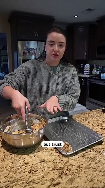 Baking chocolate chip cookies with browned butter