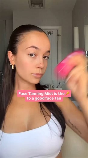 Our Face Tanning Micromist is the key to an easy, seamless tan💦 Spritz, develop and wake up to plump, hydrated & glowing skin!✨ | Coco & Eve