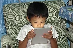 Excessive gadget use, education quality challenges contribute to PH's PISA lag: Experts | ABS-CBN