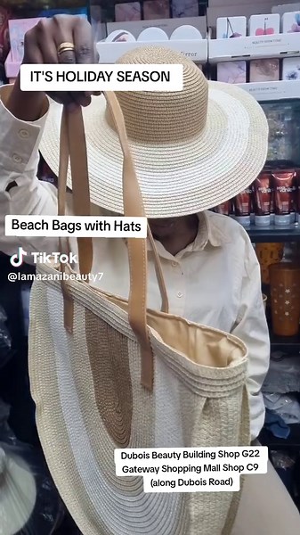 Beach Bags with Hats. Different colours available. #duboishaul #beachvibes