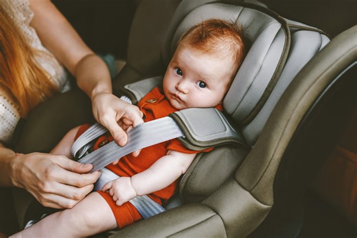 Car seat safety: Rear vs. front facing