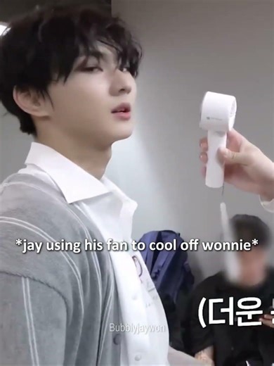 jay always cares even in the smallest ways ❤️‍🩹 #enhypen #jungwon #jay #jaywon