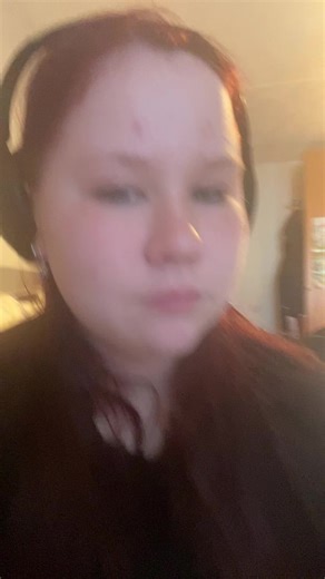 Streaming and playing Minecraft with some friends // twitch name: dreamersnightt // #minecraftsmp #minecraft #twitch #twitchstreamer