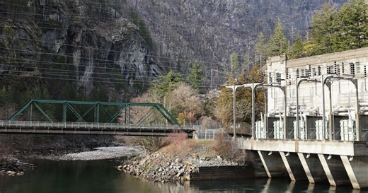 Seattle City Light company town cut off by flooding; Army Corps takes over dam