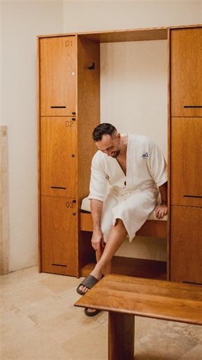 Acqua Spa for Men on Instagram: "At @AcquaSpaforMen, we offer a refined experience designed for men, by men. 🧖🏻‍♂️ A calm retreat to balance the vibrant pace of your vacation. 🫰🏼 Relax in spacious, impeccably clean facilities and choose from a range of treatments that reset both body and mind: massages, hydrotherapy, facials, and manicure or pedicure services. 🫧 Every detail is handled by skilled male professionals who understand exactly what you need to feel restored. ✨ Your moment starts 