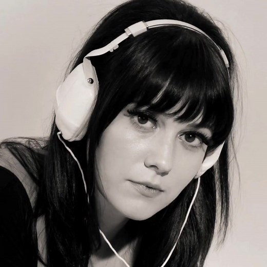 Mary Elizabeth Winstead: Relationships, Feet, and More